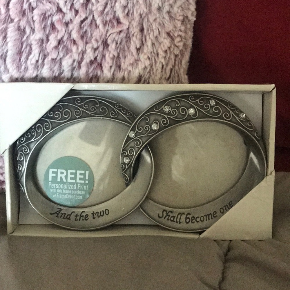 New Wedding Frame
